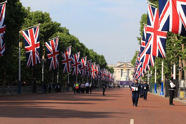 Lots Of Freebies For The Jubilee!